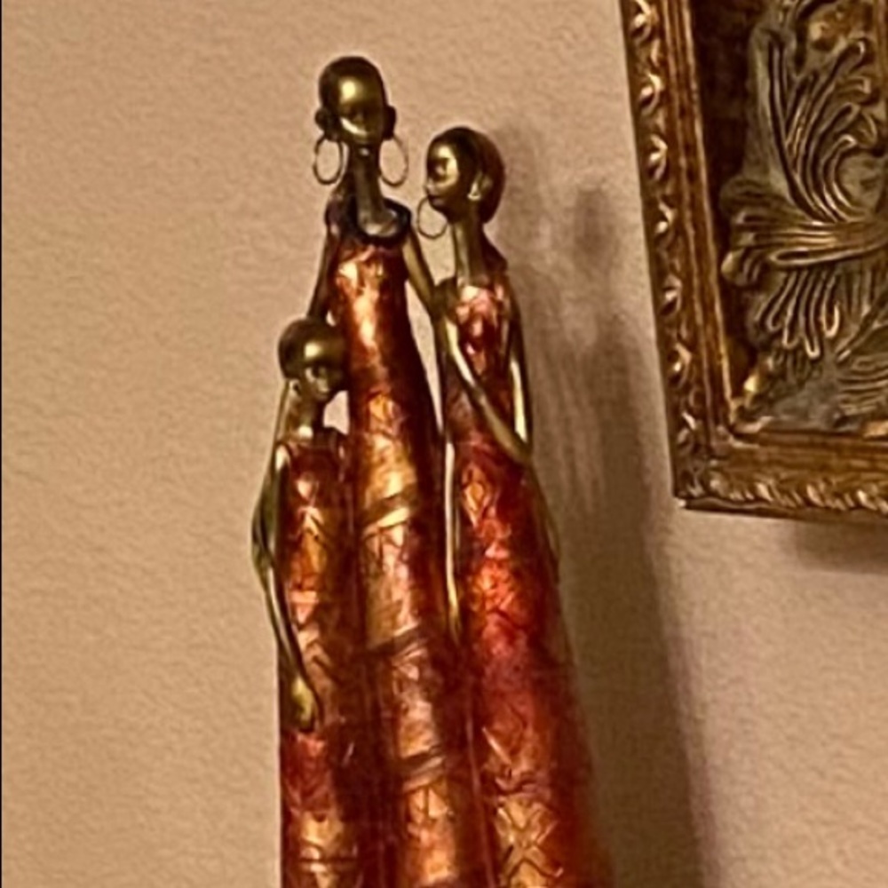 Statue